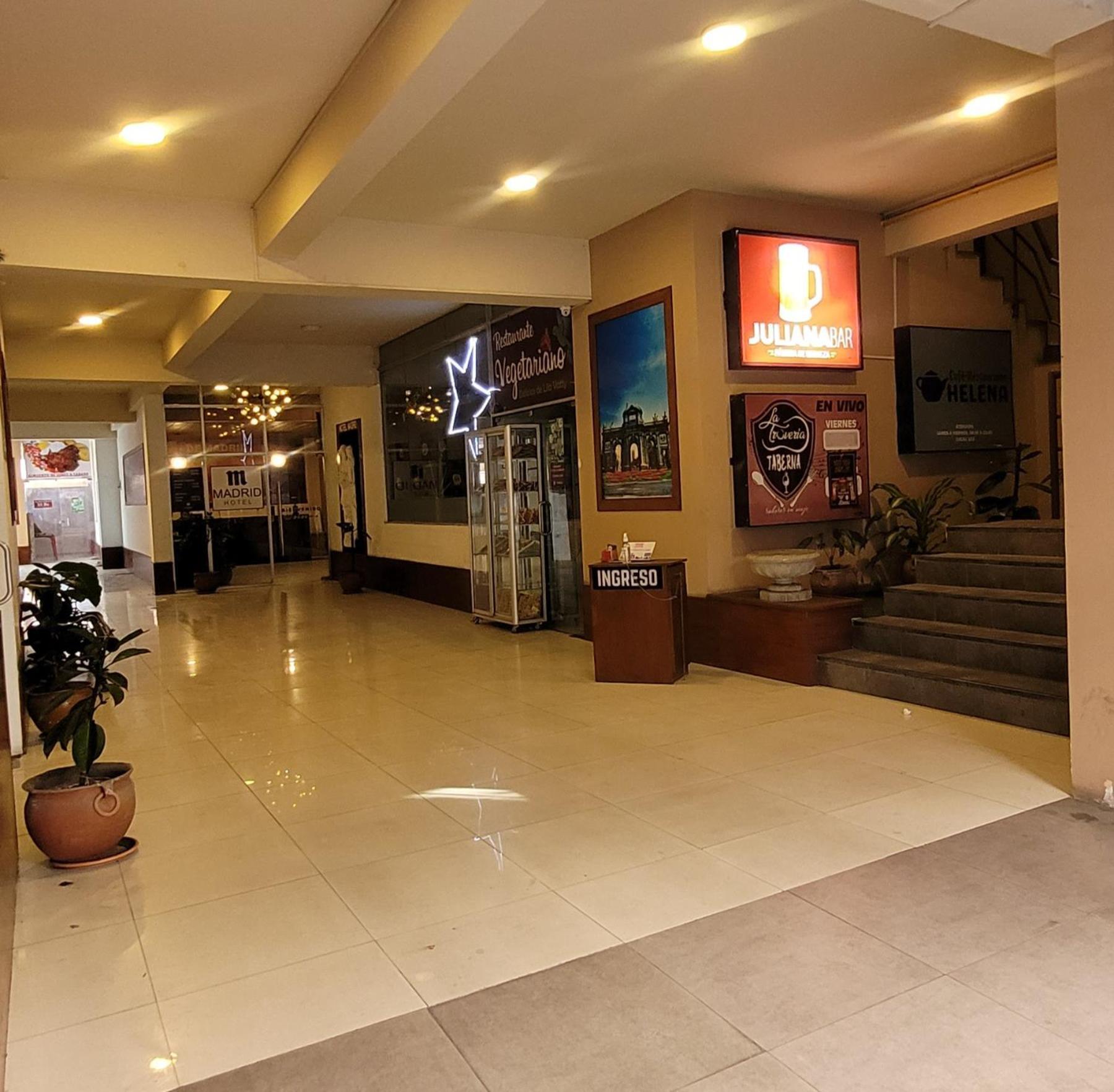 Hotel Madrid La Paz Esterno foto